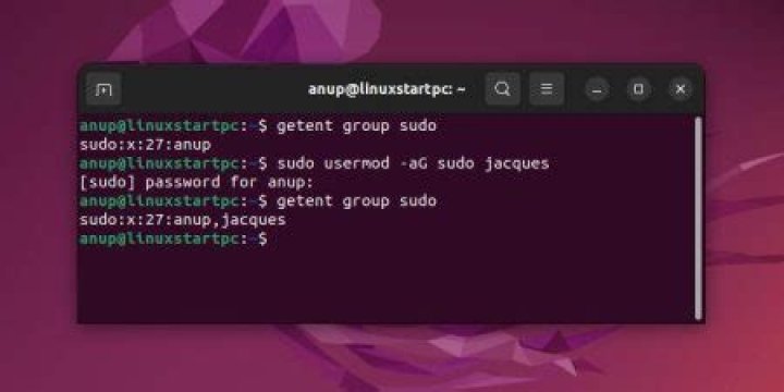 Are user files still private when two sudo users exist in Ubuntu?