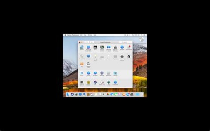 Changing VirtualBox VM running macOS guest on macOS host to full screen?