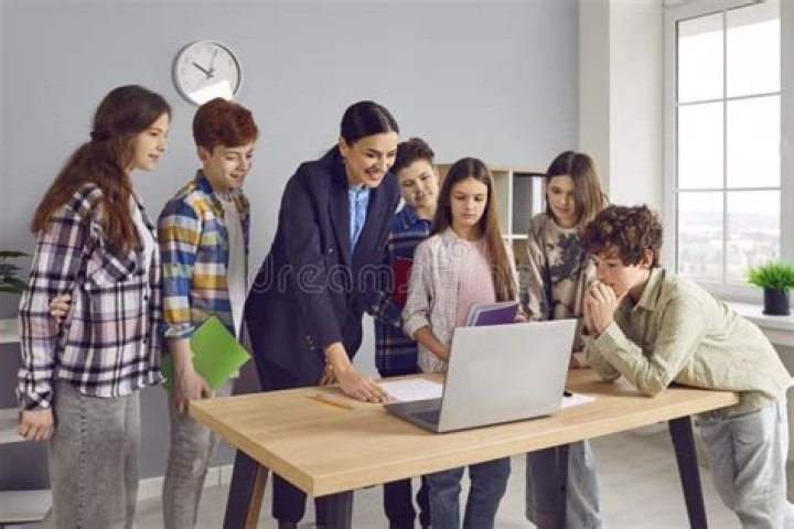classmates screen
