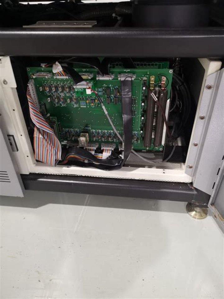 /dev/sda8 100% used