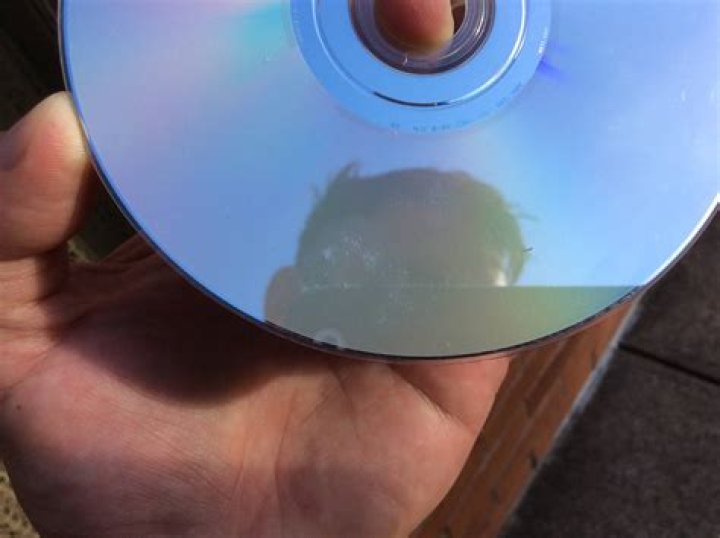 Disc with mouldy surface