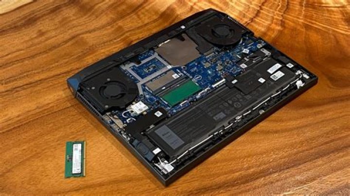 Figuring out whether my laptop has soldered or upgradeable RAM without opening it up?