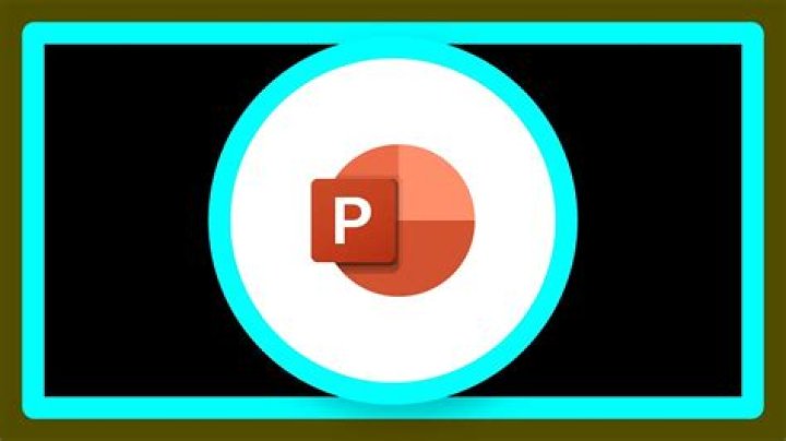 How can I determine the size of individual slides in a PowerPoint slide deck?