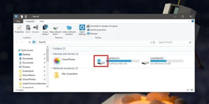 How can I know on which drive is Windows installed?