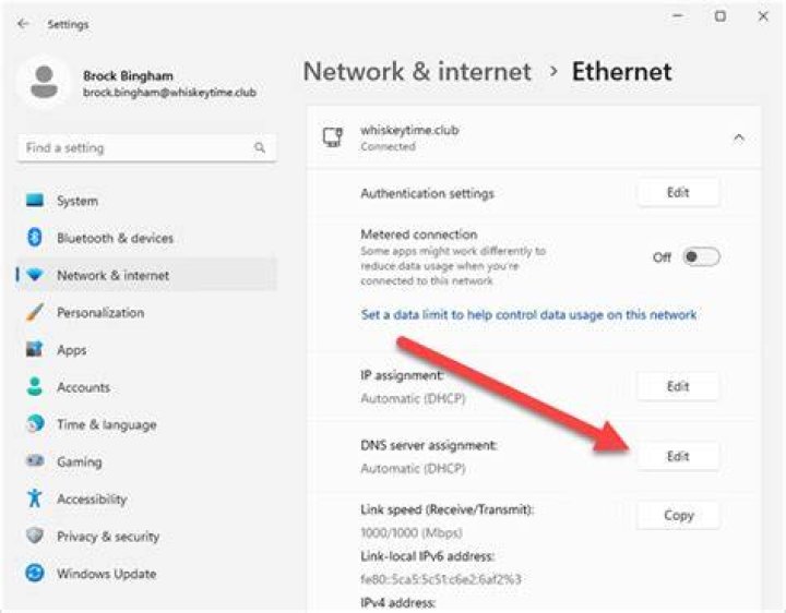 How do I change my DNS on the terminal?