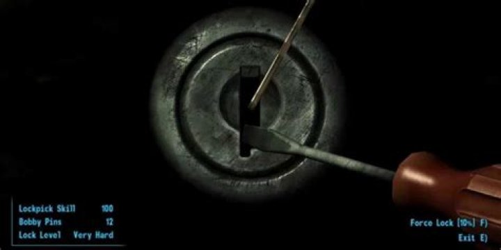 How does lock picking work in fallout 3?