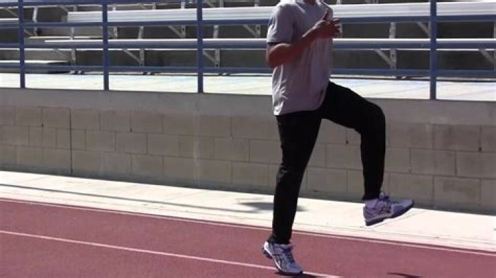How much faster is jumping while sprinting?