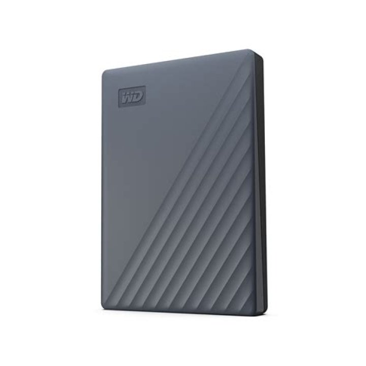 How much power does a Western Digital Passport Essential SE require?
