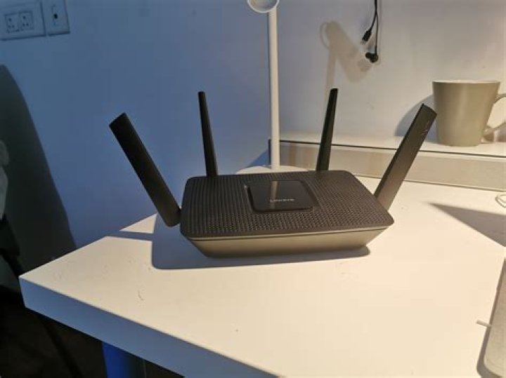 How to set a 5 char (40 bit) ASCII password for WEP on a Linksys v8 device