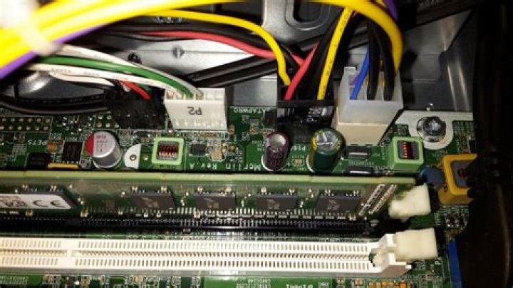 How turn on the HP power supply