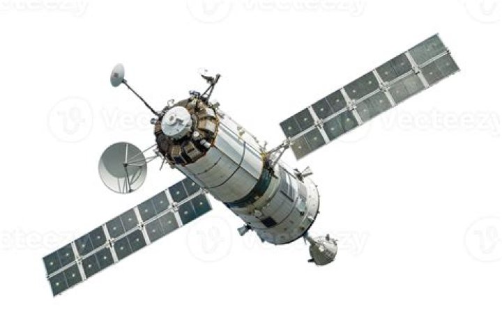 Image pasted with non-transparent background