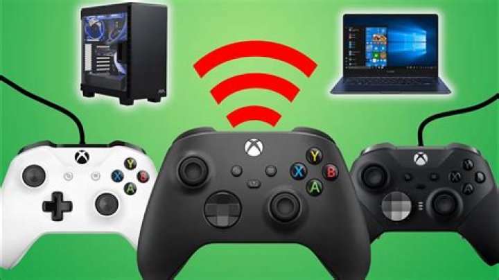 Is possible to use 2 Xbox 360 wireless controllers in PC, using just one receiver?