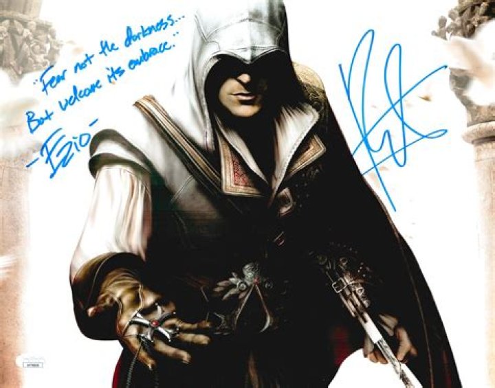 Is there a crossbow in Assassin's Creed?