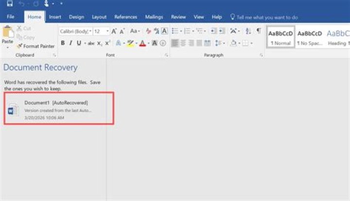 Is there a way to manually open the Recovered Documents Pane in Word 2013