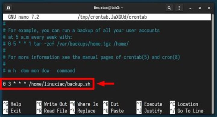 My cron jobs aren't running when trying to save the script output to a txt file