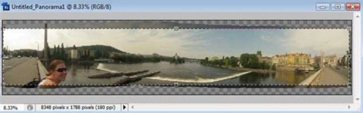 Photoshop: Trim a photo so it contains no transparent pixels?