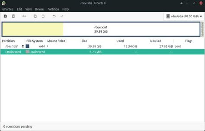 Screenshot of gparted