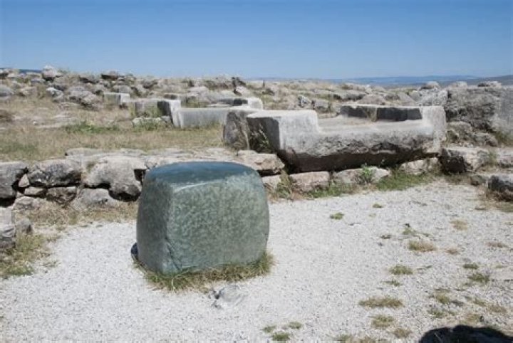 The green stone