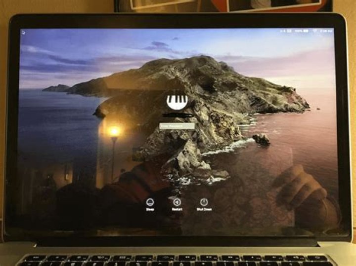 Unresponsive mouse and keyboard on login screen (macbook pro 2015)