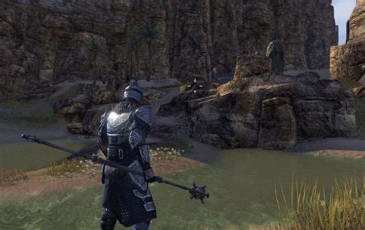What are the stats of an Alik'r Curved Sword and where do I get them?