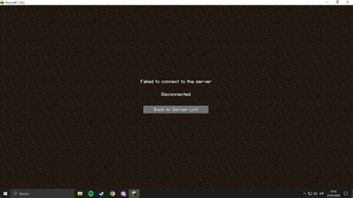 Why does my minecraft server disconnect the internet when it crashes?