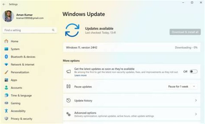 Windows Update Downloading